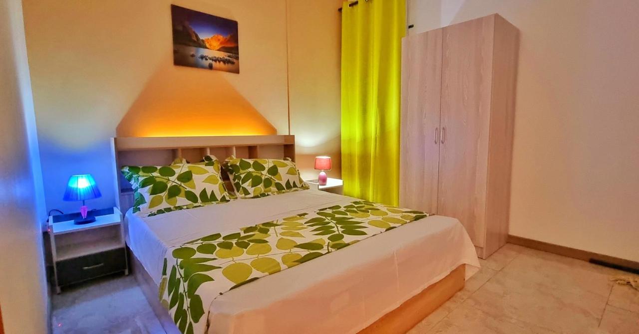 West Appartement *